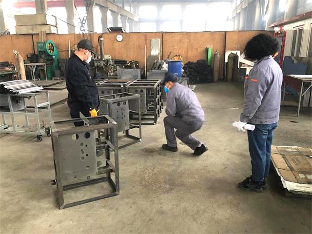 檢查